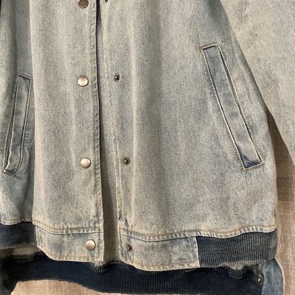 Zara Oversized Denim Bomber - Picture 4 of 9